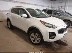 KNDPMCAC7J7318638 2018 KIA SPORTAGE