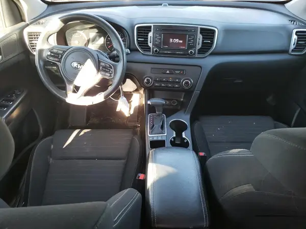 KNDPMCAC7J7336668 2018 KIA SPORTAGE - Image 8