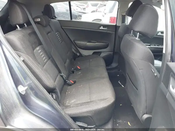 KNDPMCAC7J7341868 2018 KIA SPORTAGE - Image 8