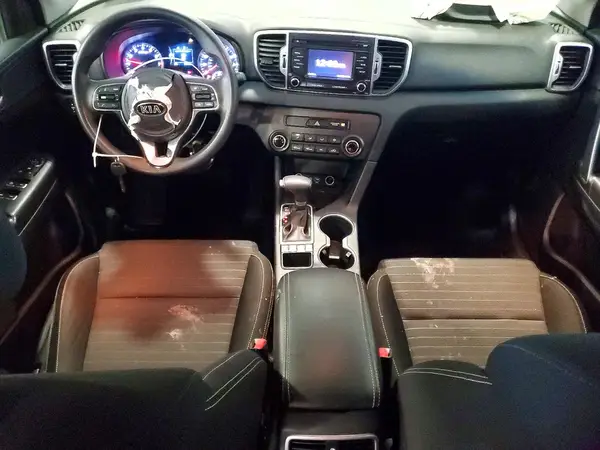 KNDPMCAC7J7346360 2018 KIA SPORTAGE - Image 8