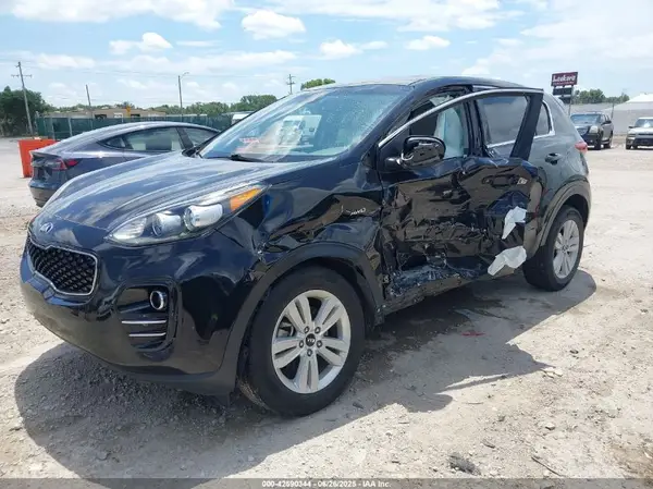 KNDPMCAC7J7351722 2018 KIA SPORTAGE - Image 2