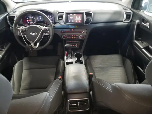 KNDPMCAC7J7407934 2018 KIA SPORTAGE - Image 8