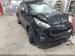 KNDPMCAC7J7419145 2018 KIA SPORTAGE