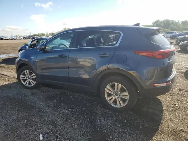 KNDPMCAC7J7420537 2018 KIA SPORTAGE - Image 2