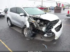 KNDPMCAC7J7427648 2018 KIA SPORTAGE