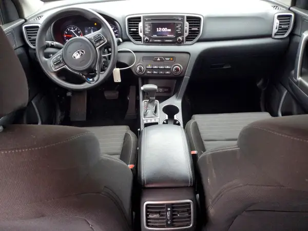 KNDPMCAC7J7436351 2018 KIA SPORTAGE - Image 8