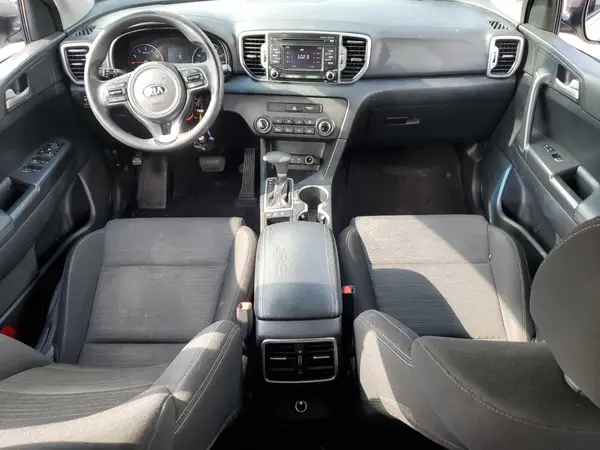 KNDPMCAC7J7439444 2018 KIA SPORTAGE - Image 8