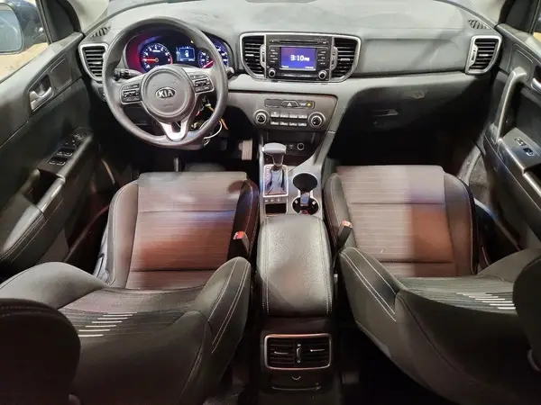 KNDPMCAC7J7447155 2018 KIA SPORTAGE - Image 8