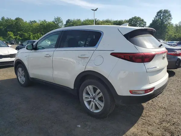 KNDPMCAC7J7448175 2018 KIA SPORTAGE - Image 2
