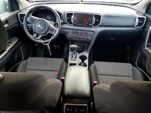 KNDPMCAC7J7448404 2018 KIA SPORTAGE - Image 8