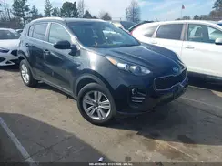 KNDPMCAC7J7487946 2018 KIA SPORTAGE