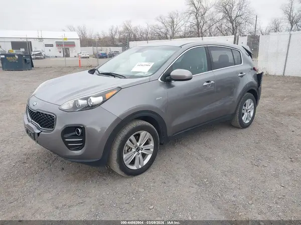 KNDPMCAC7K7498737 2019 KIA SPORTAGE - Image 2