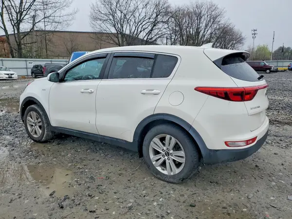 KNDPMCAC7K7499659 2019 KIA SPORTAGE - Image 2