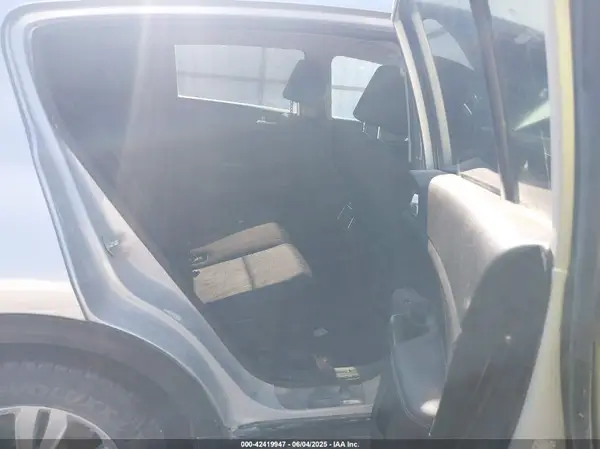 KNDPMCAC7K7509204 2019 KIA SPORTAGE - Image 8