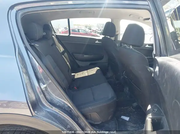 KNDPMCAC7K7513351 2019 KIA SPORTAGE - Image 8