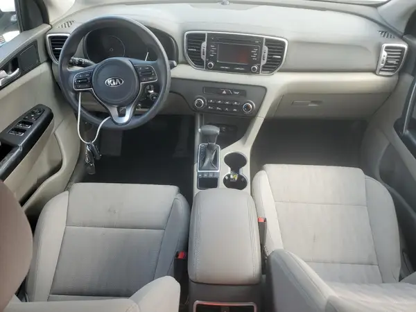 KNDPMCAC7K7518727 2019 KIA SPORTAGE - Image 8