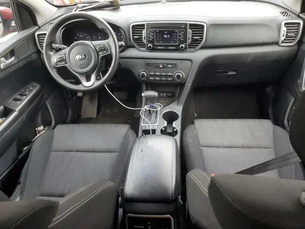 KNDPMCAC7K7527783 2019 KIA SPORTAGE - Image 8