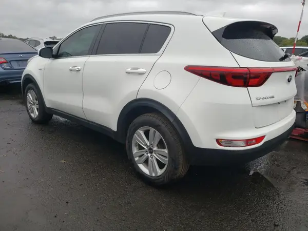KNDPMCAC7K7541148 2019 KIA SPORTAGE - Image 2