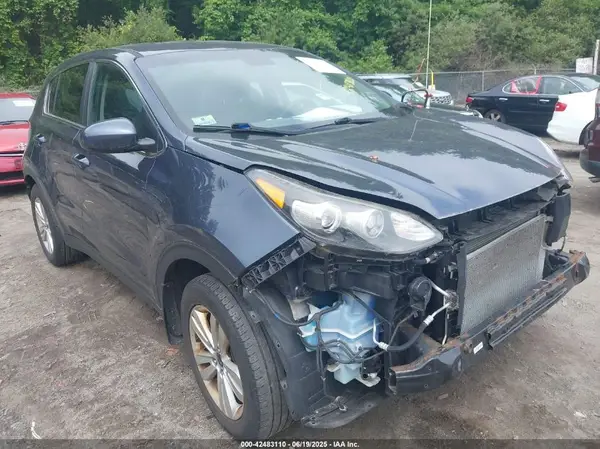 KNDPMCAC7K7551209 2019 KIA SPORTAGE - Image 1