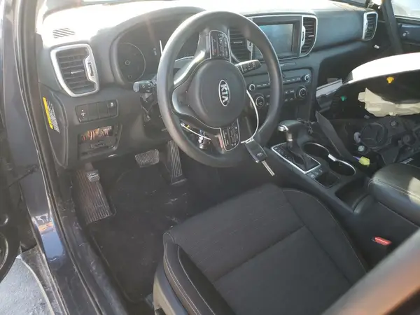 KNDPMCAC7K7551386 2019 KIA SPORTAGE - Image 8
