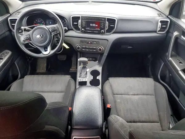 KNDPMCAC7K7551825 2019 KIA SPORTAGE - Image 8