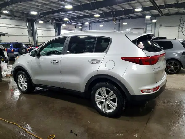 KNDPMCAC7K7555731 2019 KIA SPORTAGE - Image 2