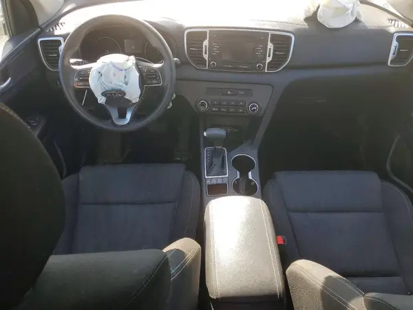 KNDPMCAC7K7556717 2019 KIA SPORTAGE - Image 8