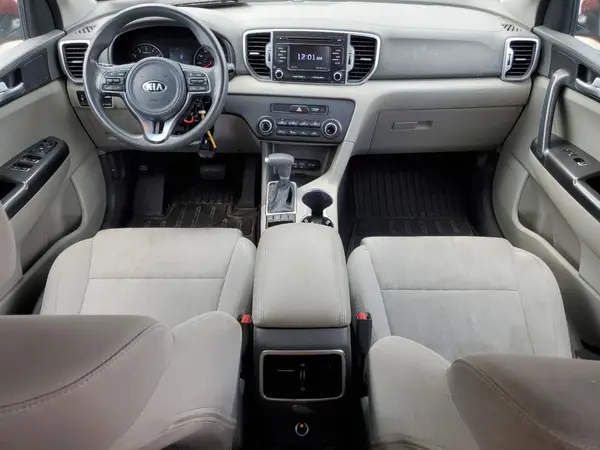 KNDPMCAC7K7572965 2019 KIA SPORTAGE - Image 8