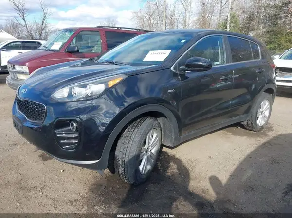 KNDPMCAC7K7576577 2019 KIA SPORTAGE - Image 2
