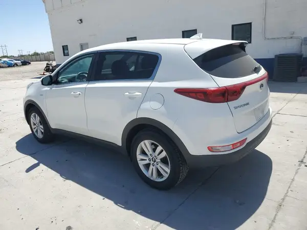 KNDPMCAC7K7584193 2019 KIA SPORTAGE - Image 2
