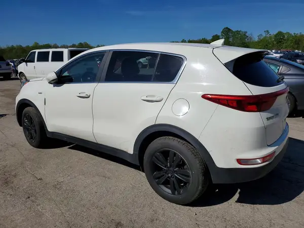 KNDPMCAC7K7591693 2019 KIA SPORTAGE - Image 2