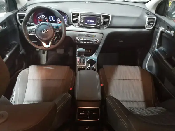KNDPMCAC7K7599471 2019 KIA SPORTAGE - Image 8