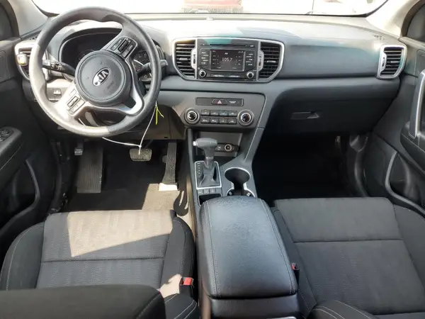 KNDPMCAC7K7599485 2019 KIA SPORTAGE - Image 8