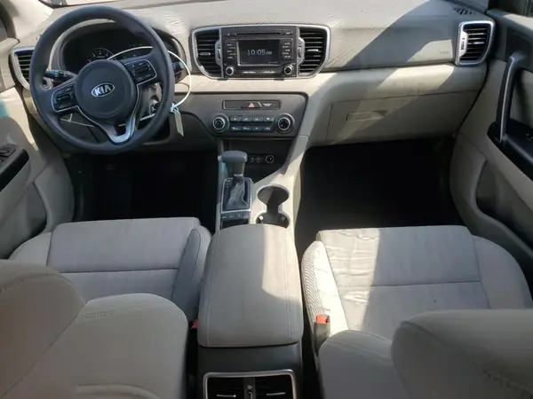 KNDPMCAC7K7605981 2019 KIA SPORTAGE - Image 8