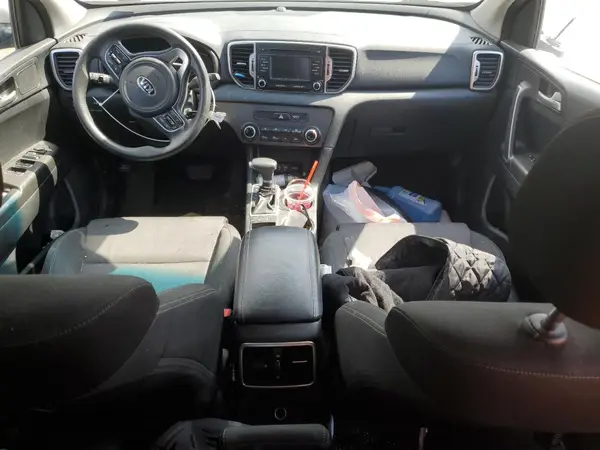 KNDPMCAC7K7608556 2019 KIA SPORTAGE - Image 8