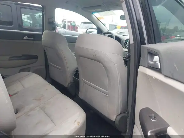 KNDPMCAC7K7615099 2019 KIA SPORTAGE - Image 8