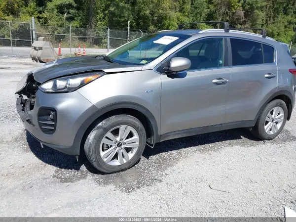 KNDPMCAC7K7623560 2019 KIA SPORTAGE - Image 2