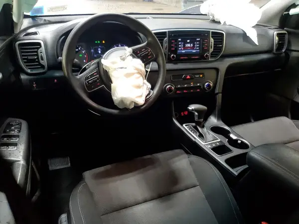 KNDPMCAC7K7625258 2019 KIA SPORTAGE - Image 8