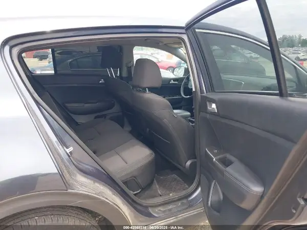 KNDPMCAC7L7629053 2020 KIA SPORTAGE - Image 8