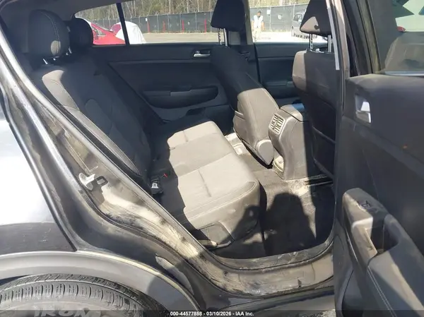 KNDPMCAC7L7661713 2020 KIA SPORTAGE - Image 8