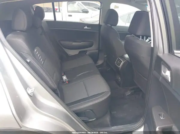 KNDPMCAC7L7747216 2020 KIA SPORTAGE - Image 8
