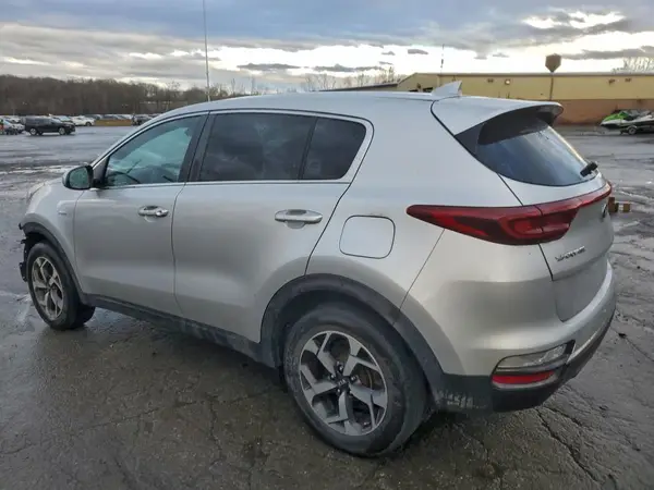 KNDPMCAC7L7808886 2020 KIA SPORTAGE - Image 2