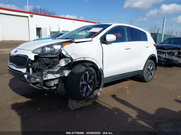 KNDPMCAC7L7811576 2020 KIA SPORTAGE - Image 2