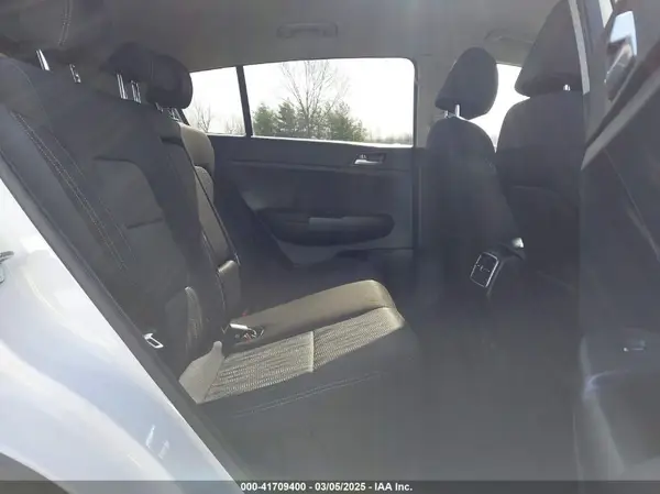 KNDPMCAC7L7811576 2020 KIA SPORTAGE - Image 8