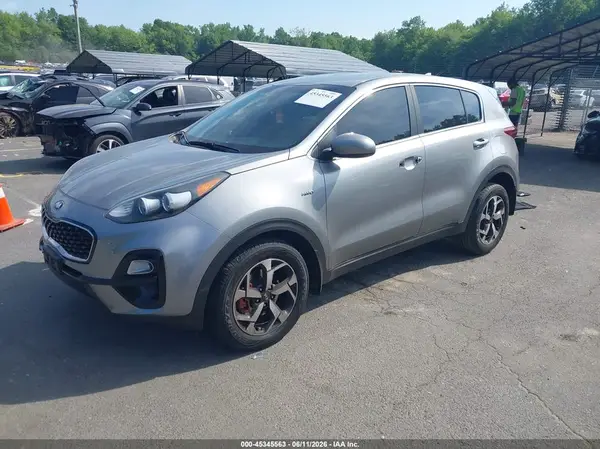 KNDPMCAC7L7816843 2020 KIA SPORTAGE - Image 2