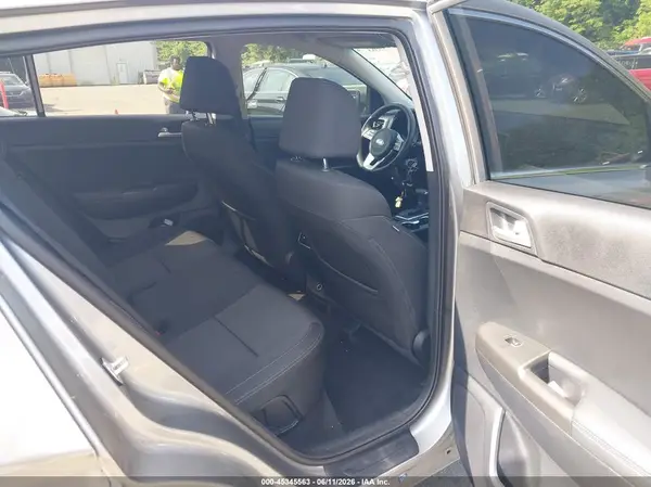 KNDPMCAC7L7816843 2020 KIA SPORTAGE - Image 8