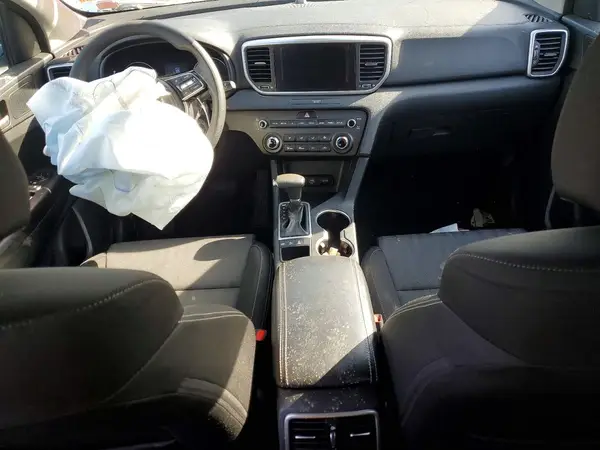 KNDPMCAC7L7827518 2020 KIA SPORTAGE - Image 8