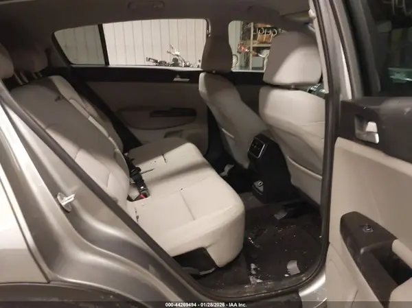 KNDPMCAC7L7830855 2020 KIA SPORTAGE - Image 8