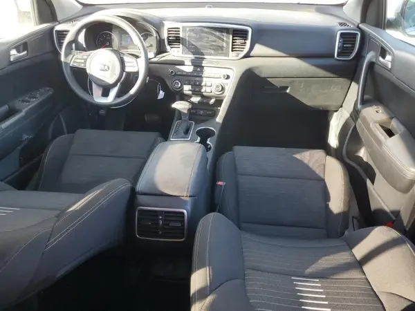 KNDPMCAC7L7840396 2020 KIA SPORTAGE - Image 8