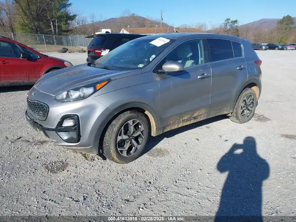 KNDPMCAC7M7844790 2021 KIA SPORTAGE - Image 2